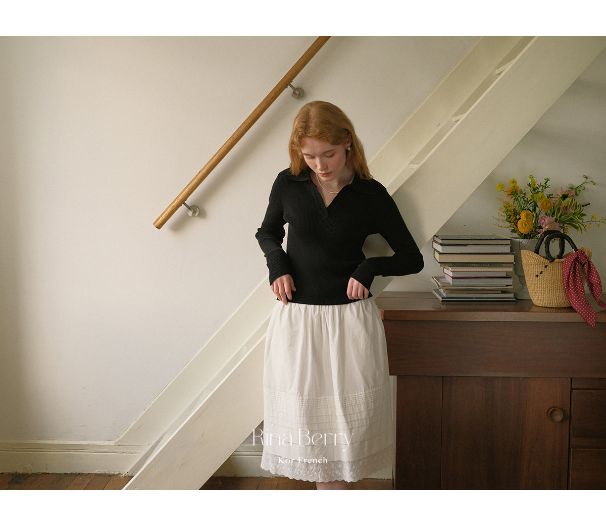 Open Collar Fitted Rib Knit Top