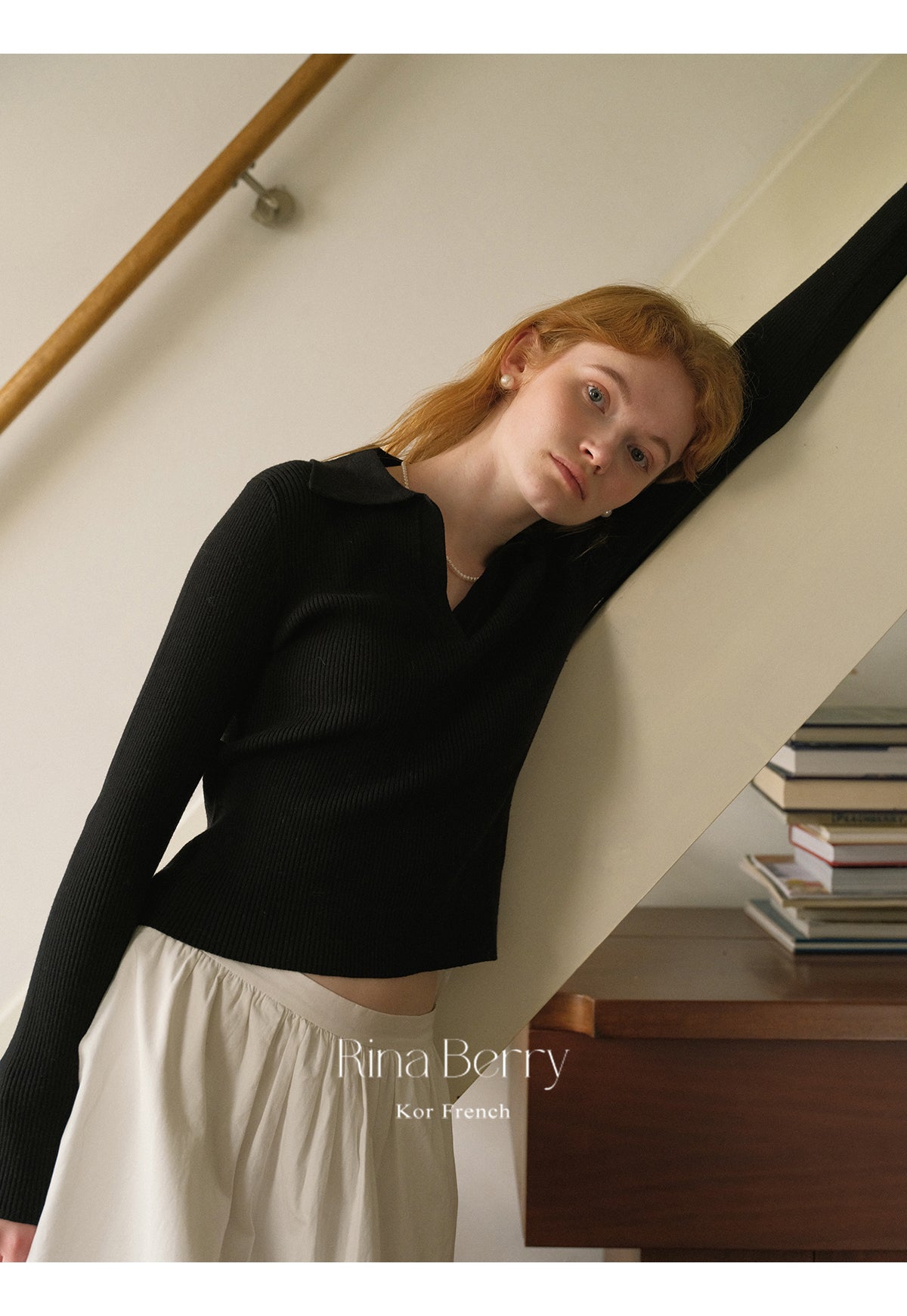 Open Collar Fitted Rib Knit Top