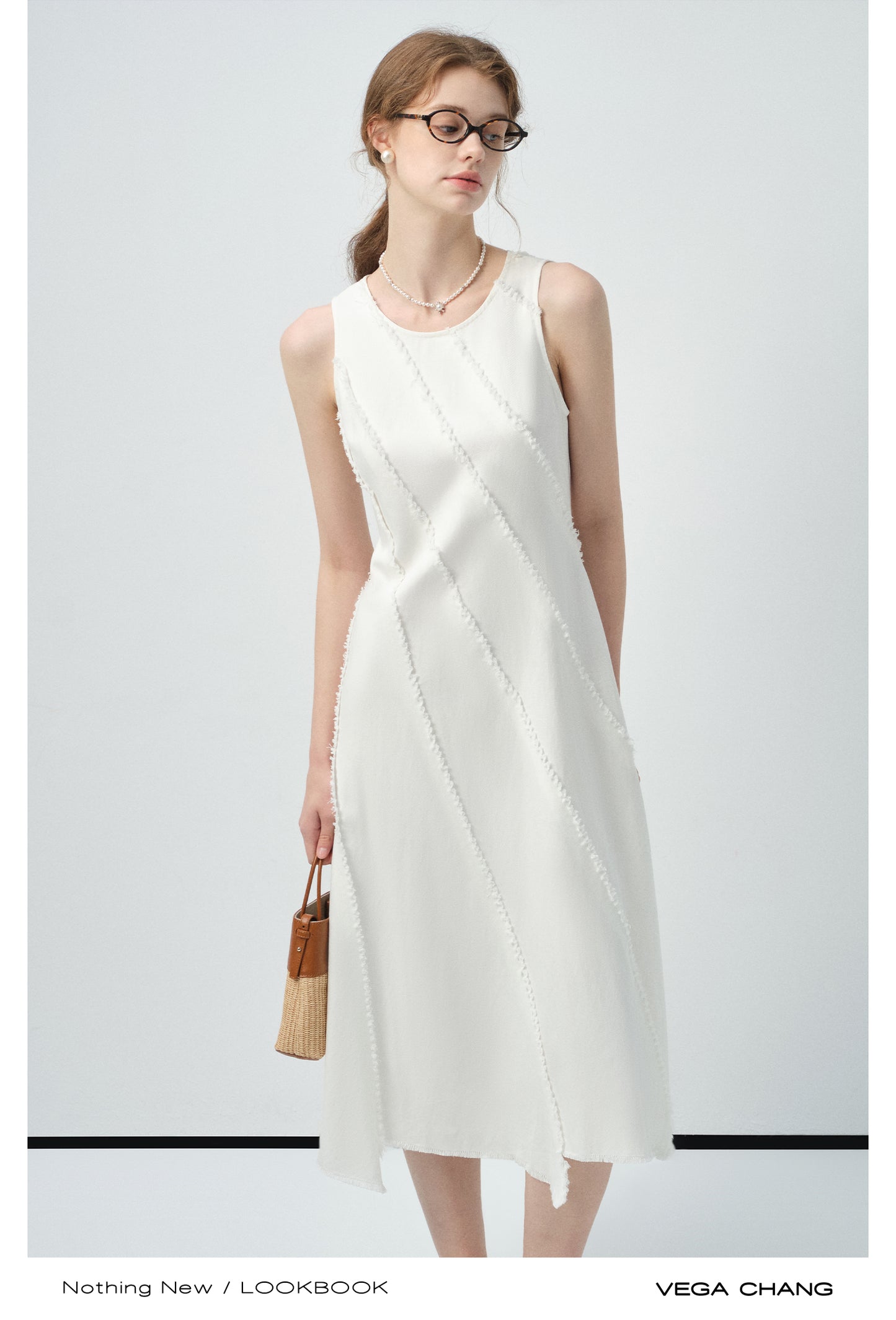 Diagonal Trim Sleeveless Midi Dress
