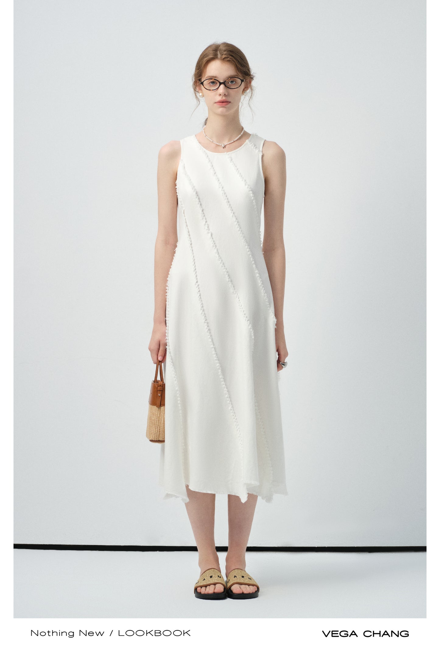 Diagonal Trim Sleeveless Midi Dress