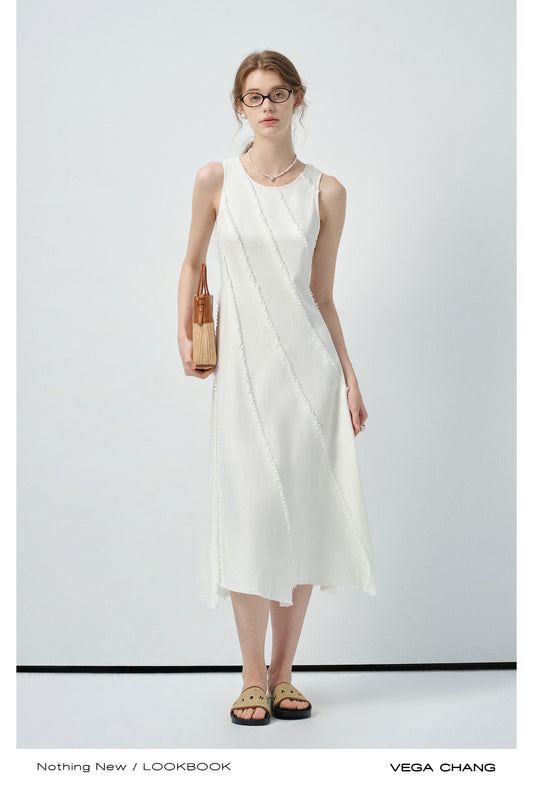 Diagonal Trim Sleeveless Midi Dress