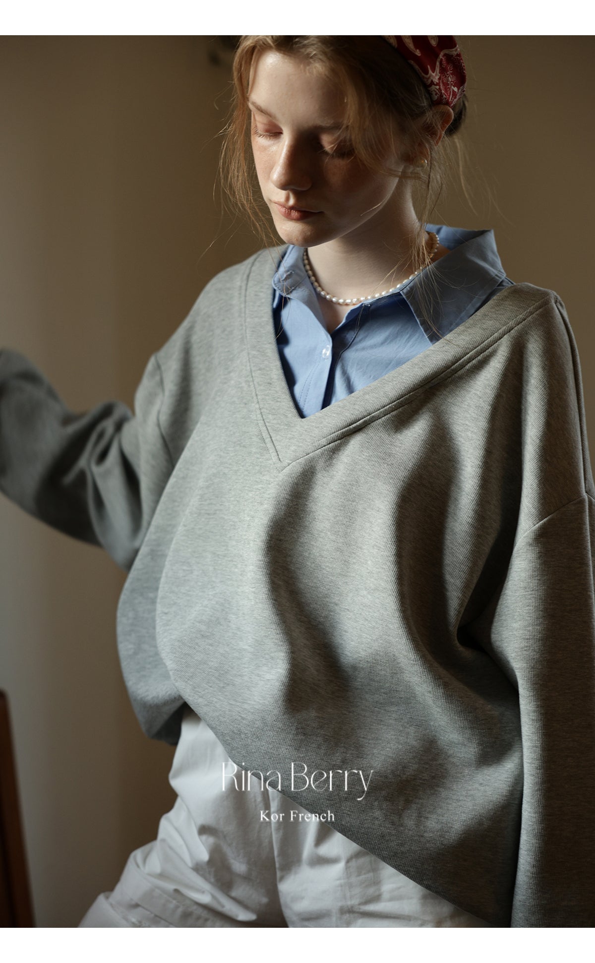 Relaxed V-Neck Cotton Blend Pullover