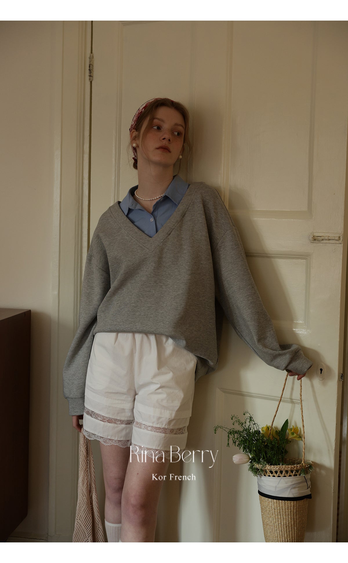 Relaxed V-Neck Cotton Blend Pullover