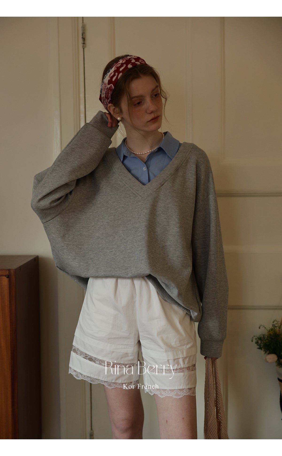 Relaxed V-Neck Cotton Blend Pullover