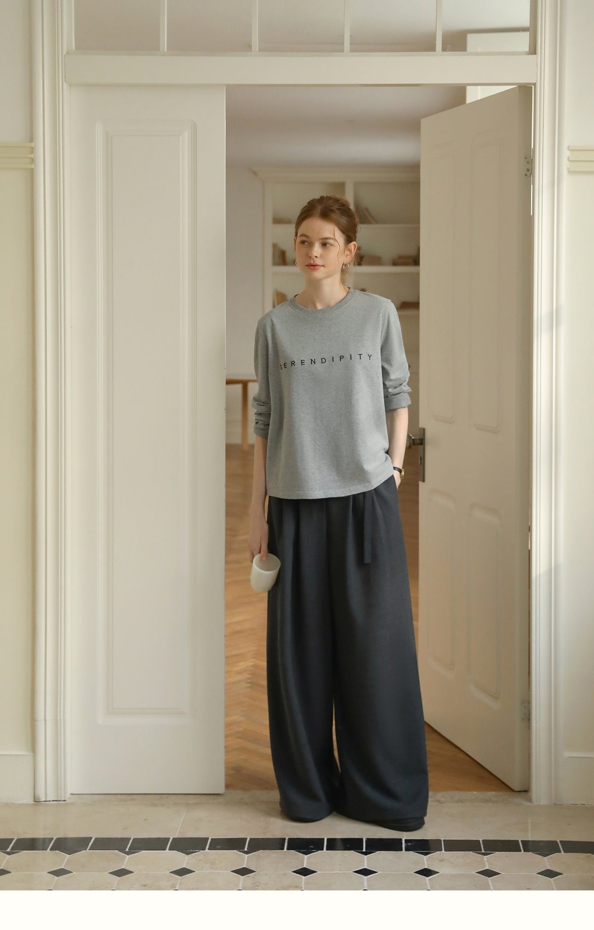 Long-Sleeve T-Shirt With Letter Embroidery