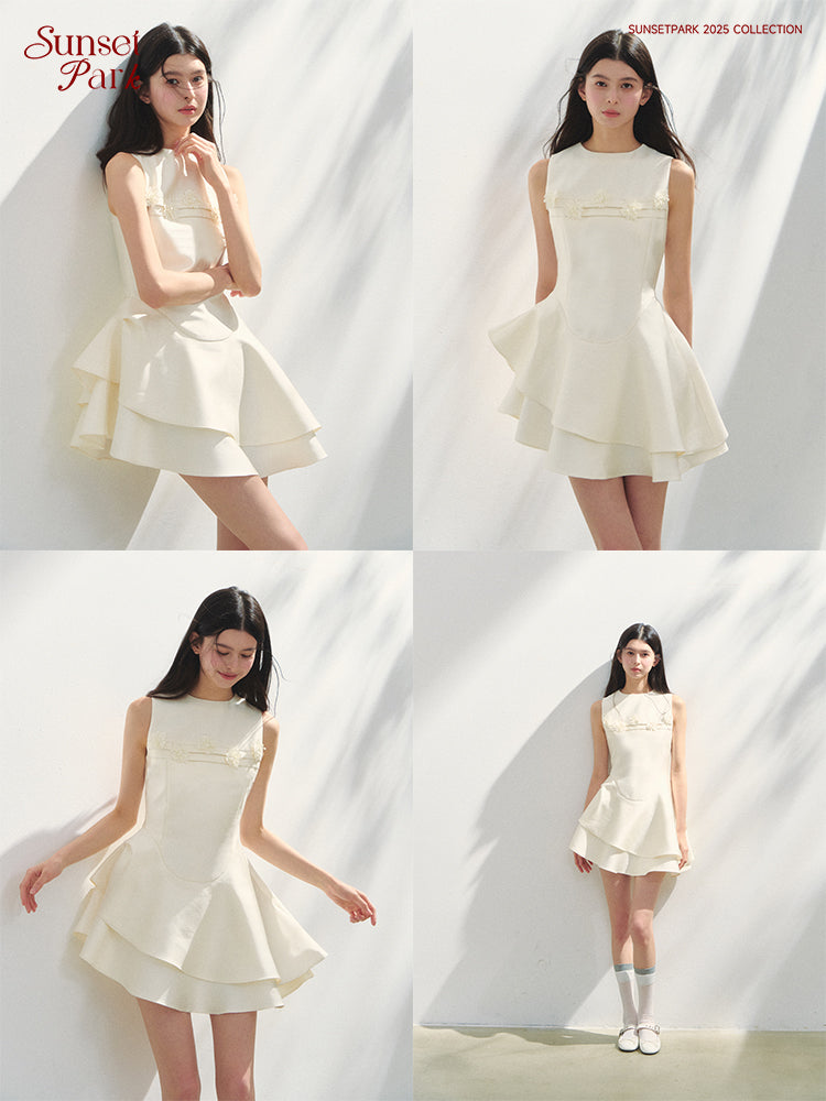 Structured Asymmetric Satin Dress With Peter Pan Collar