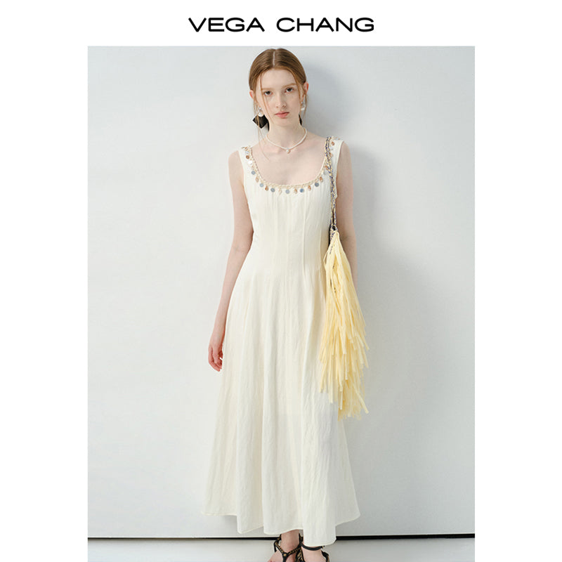 Sleeveless Dress With Shell-Decorated Neckline