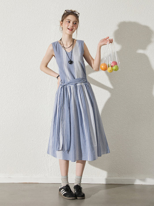 V-Neck Tie-Belt Sleeveless Check Dress