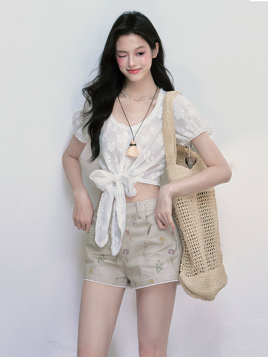 Floral Cropped Blouse With Tie Hem
