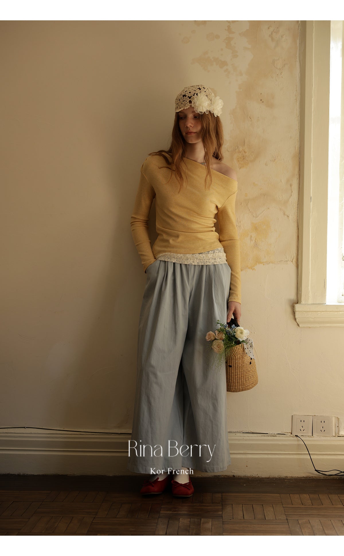 Slim Fit Draped One-Shoulder Asymmetric Top