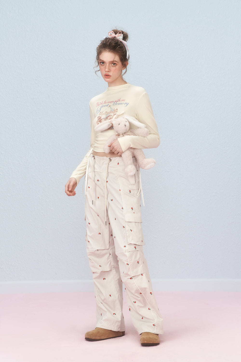 Mock Neck Printed Crop T-Shirt With Ruched Waist