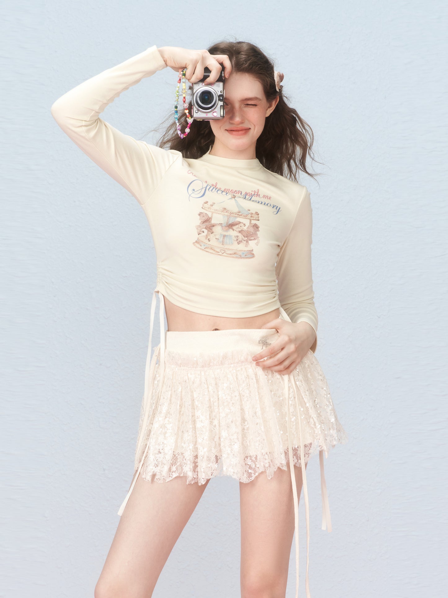 Mock Neck Printed Crop T-Shirt With Ruched Waist