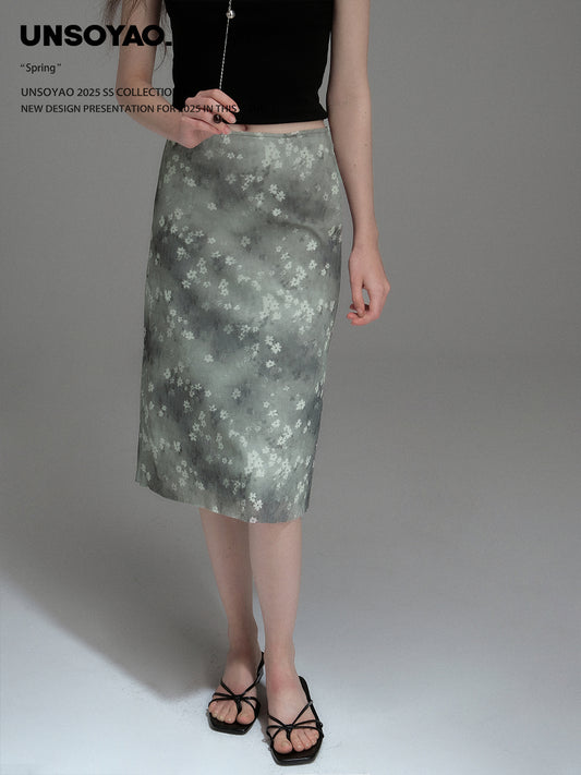 Stretchy Floral Midi Skirt