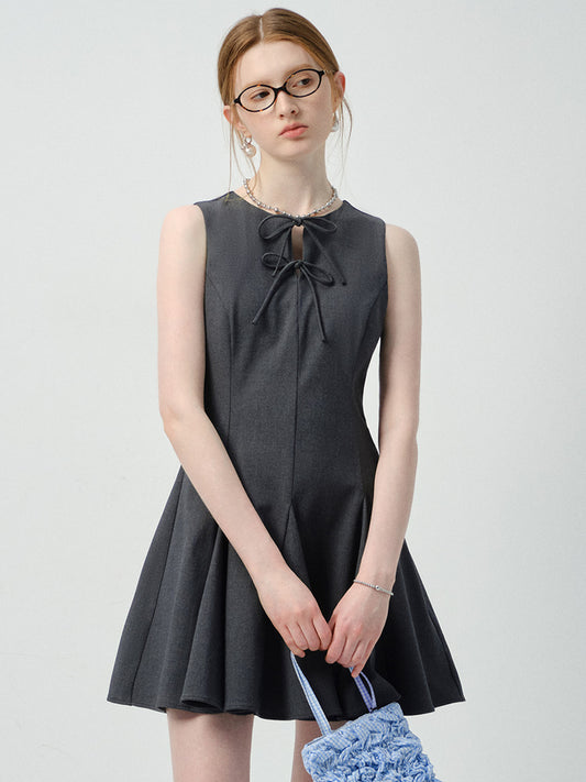 Tie Detail Sleeveless Tailored Dress