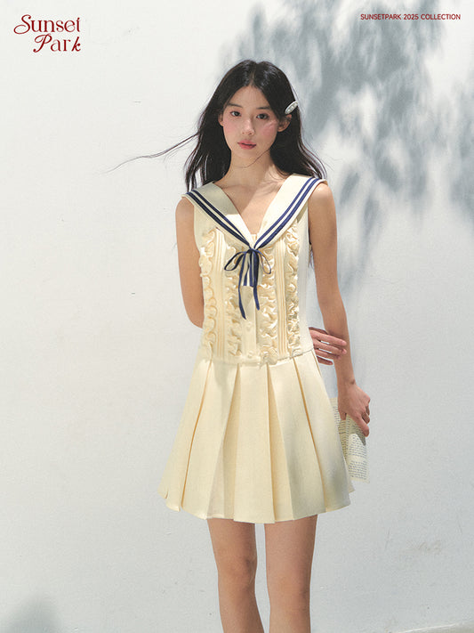 Sleeveless Frill Dress With Removable Sailor Collar