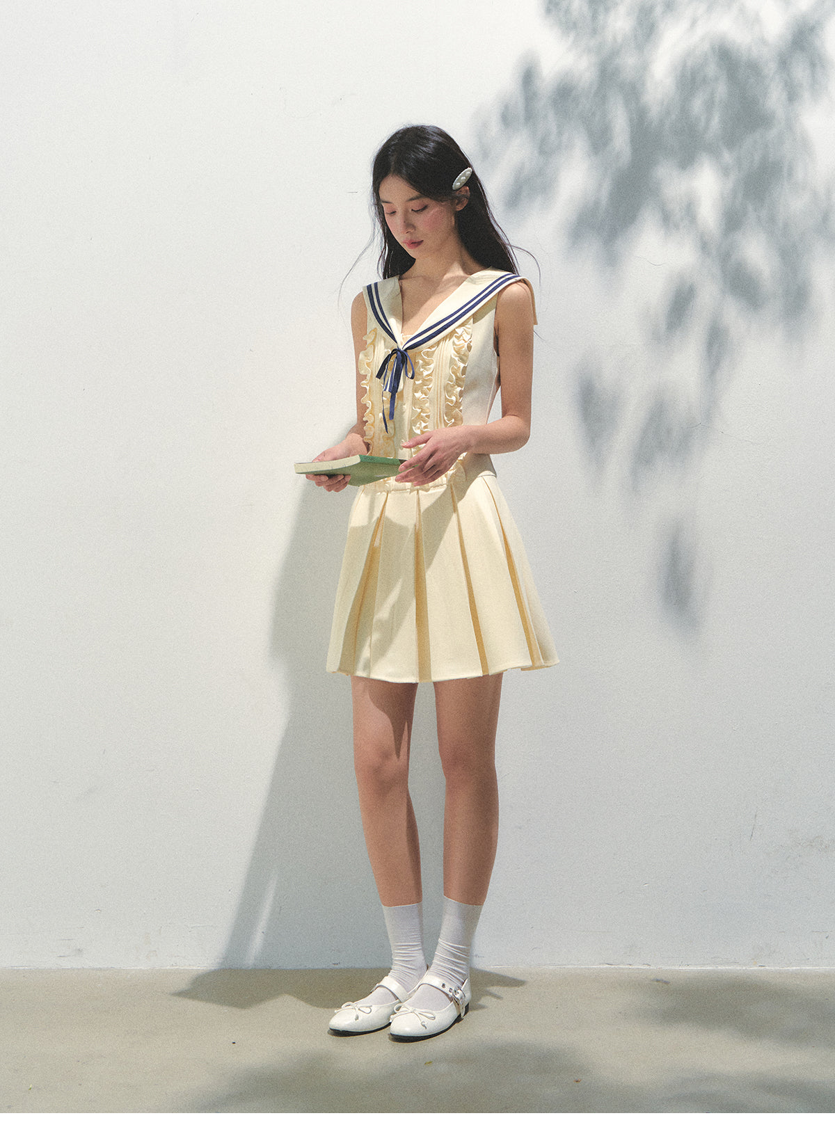 Sleeveless Frill Dress With Removable Sailor Collar