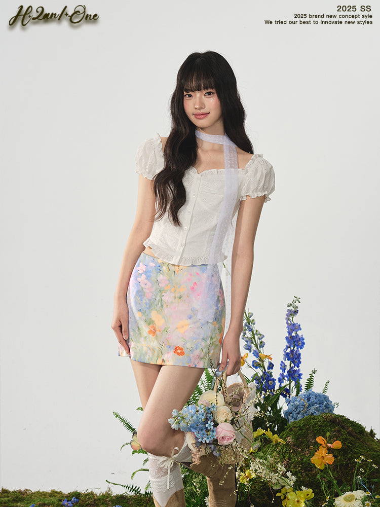 Two-Way Shoulder Eyelet Embroidered Puff-Sleeve Blouse