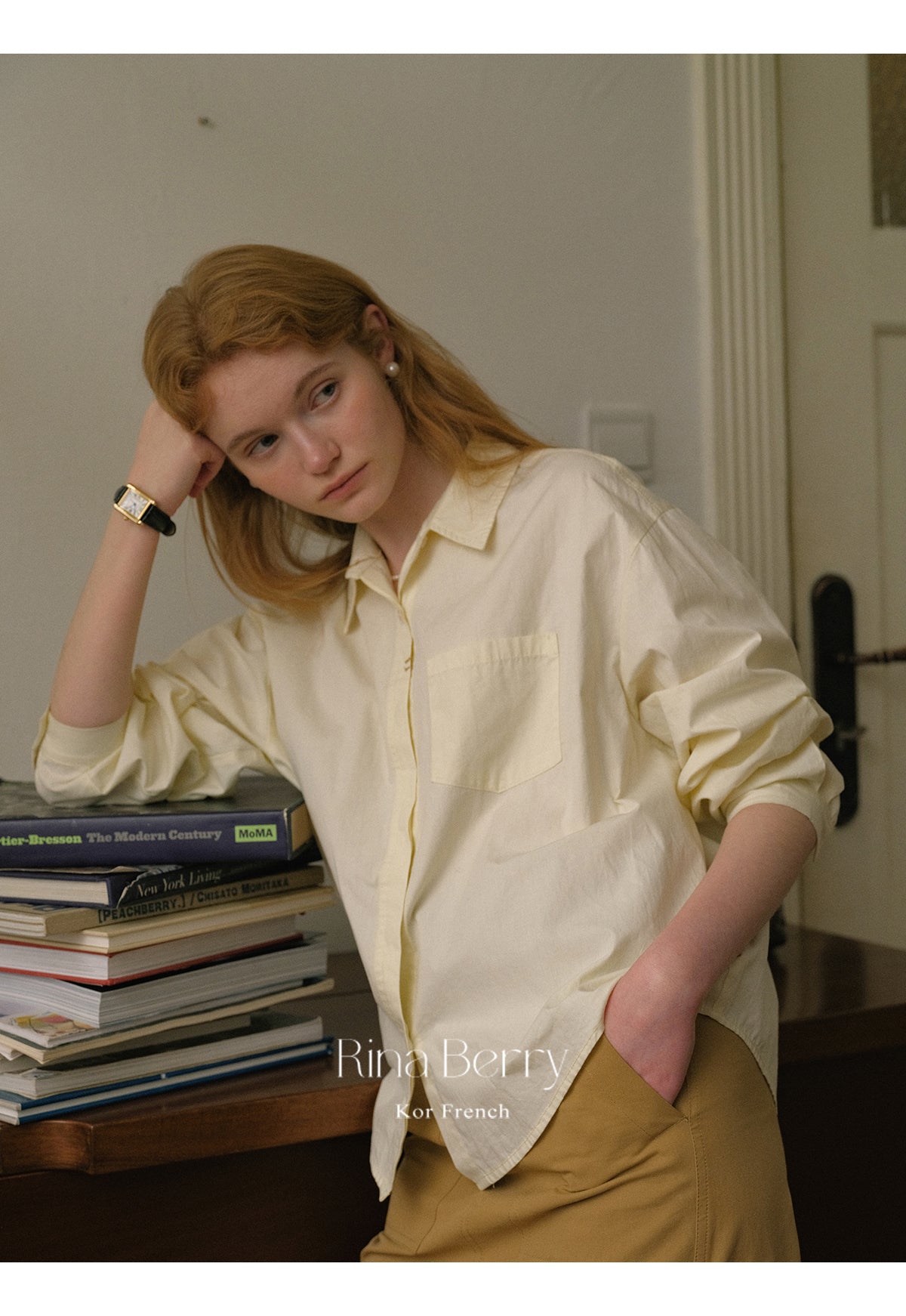 Classic Crisp Collared Cotton Shirt With Curved Hem