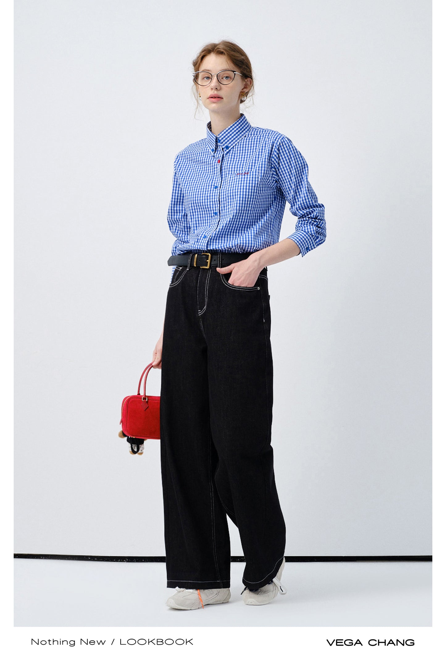 Straight-Leg Jeans With Contrast Stitching