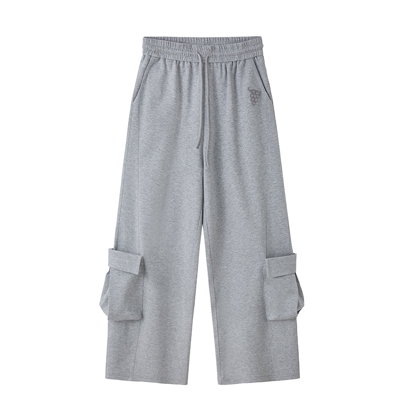 Wide-Leg Sweatpants With Large Hem Pocket