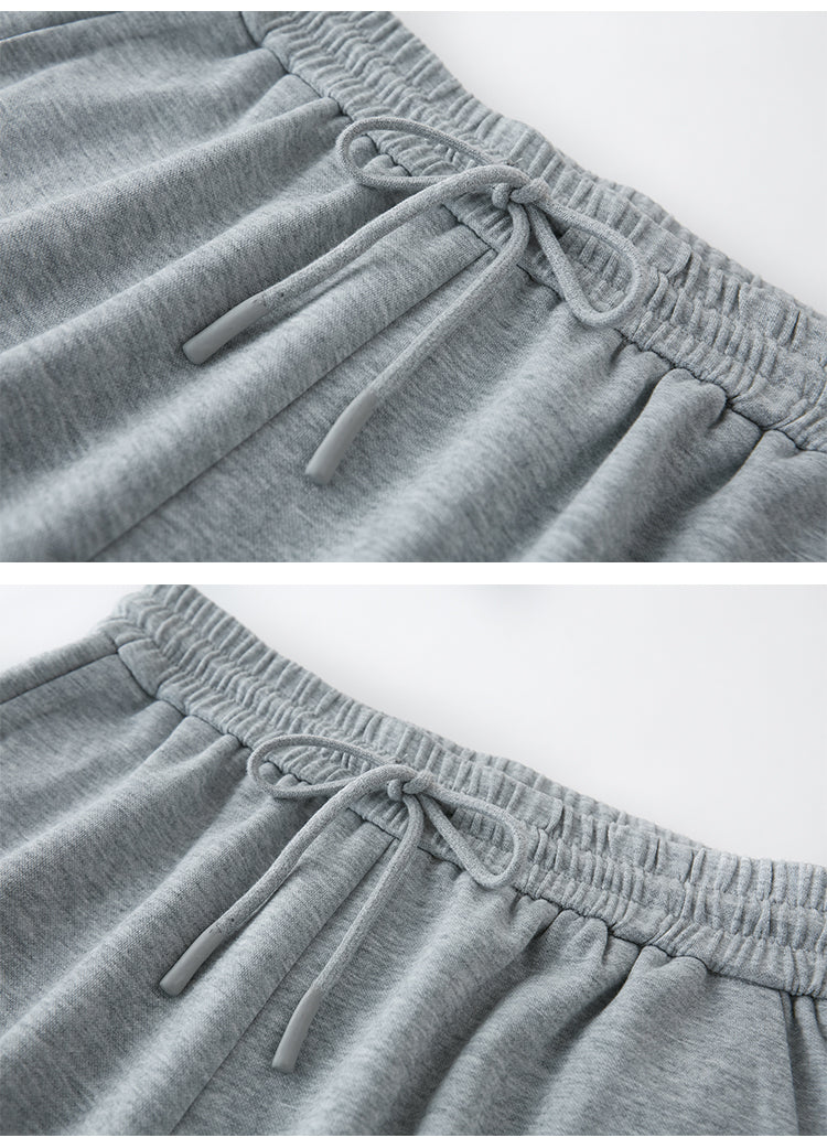 Wide-Leg Sweatpants With Large Hem Pocket