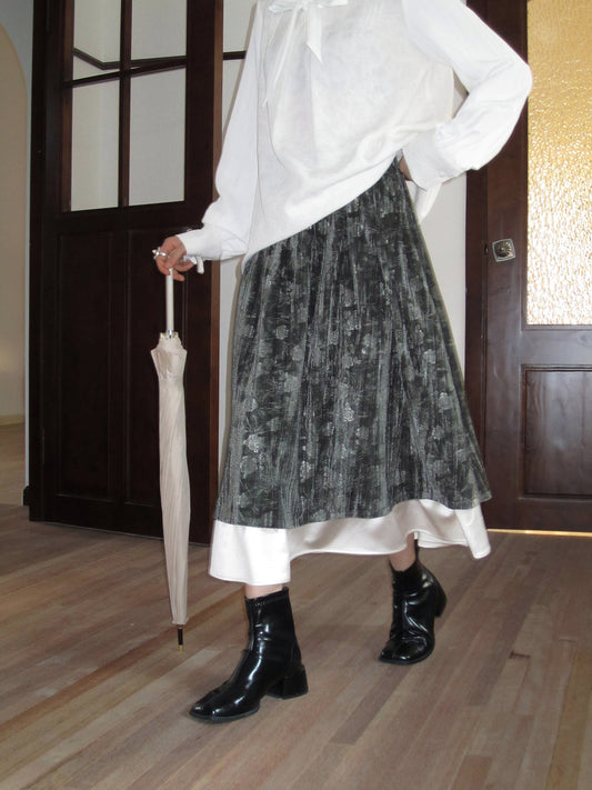 Velvet Floral Embossed Skirt With Elastic Waist