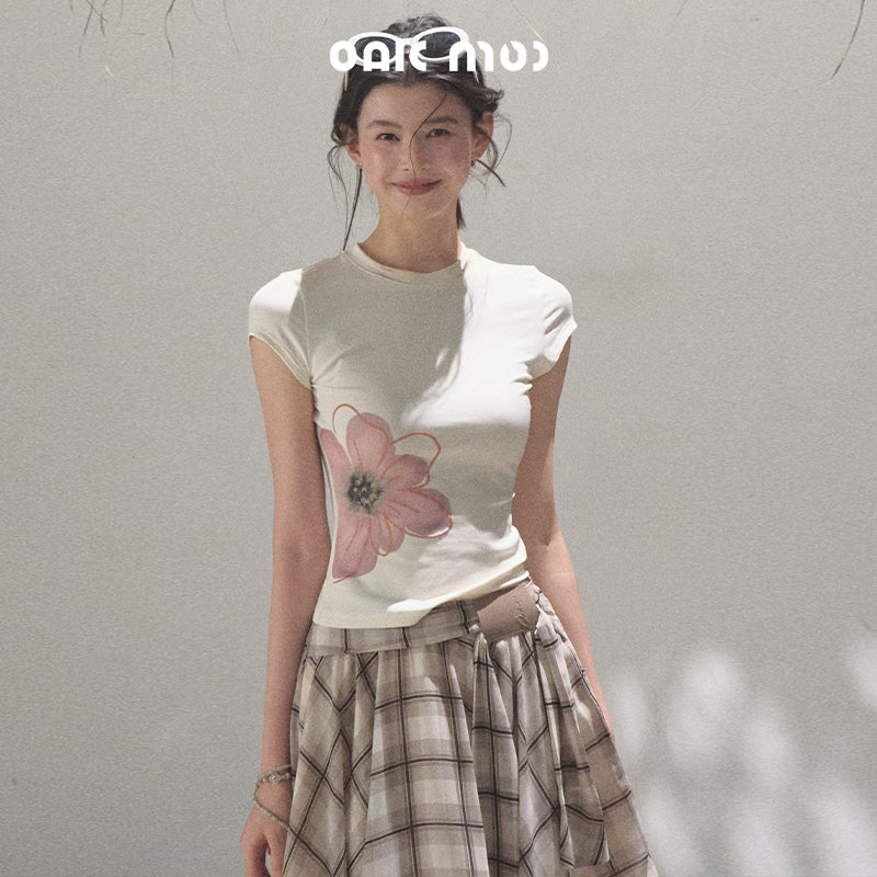 Flower Print Cap-Sleeve Fitted T-Shirt