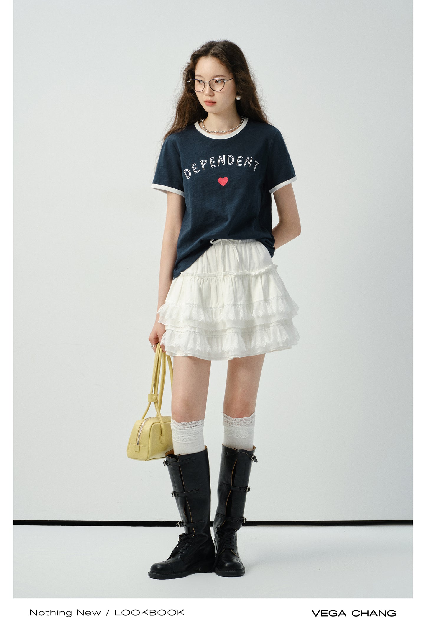 Letter Print Contrast-Trim T-Shirt