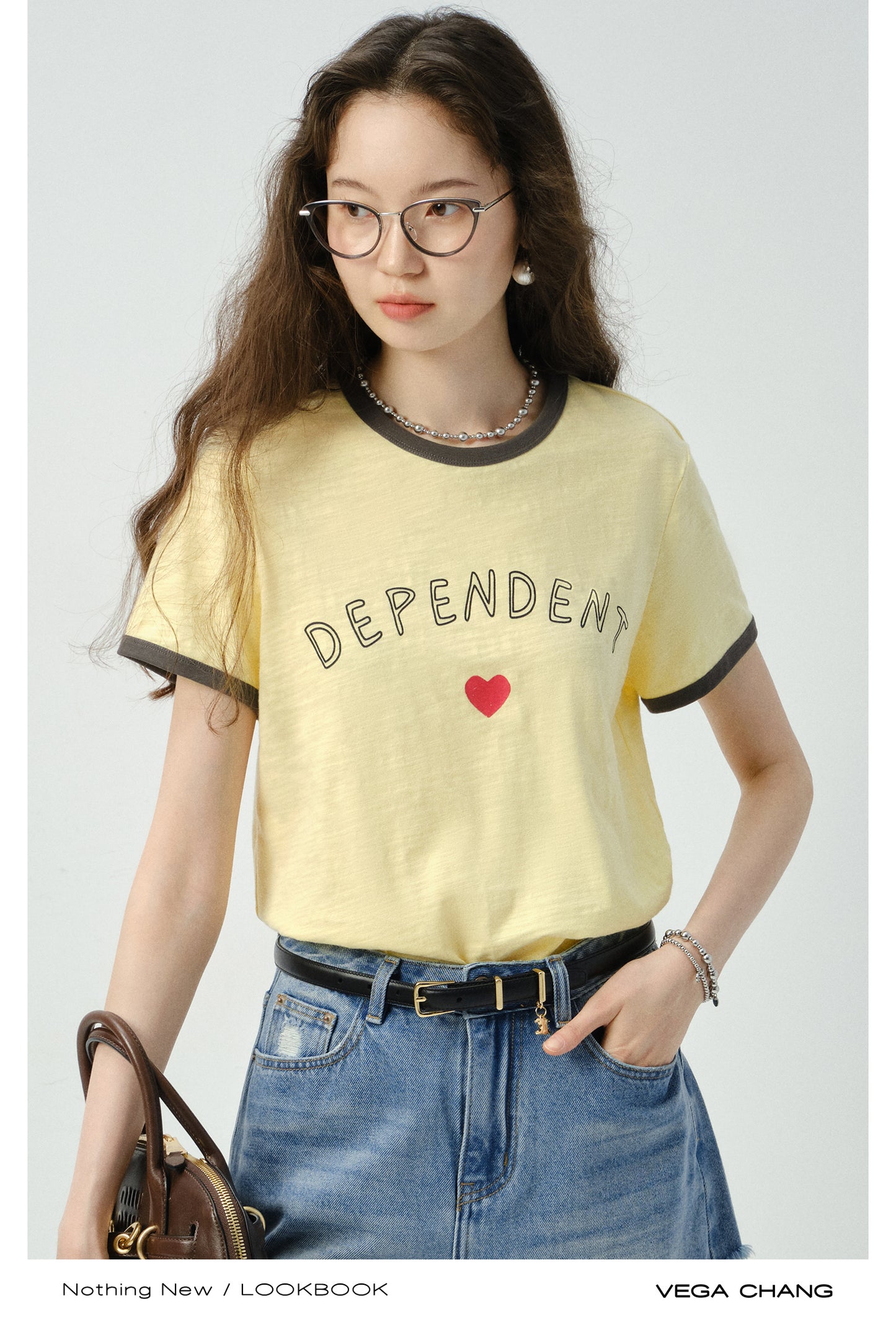 Letter Print Contrast-Trim T-Shirt