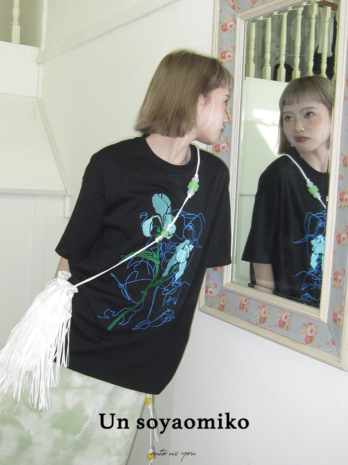 Floral-Embroidered Relaxed Fit T-Shirt