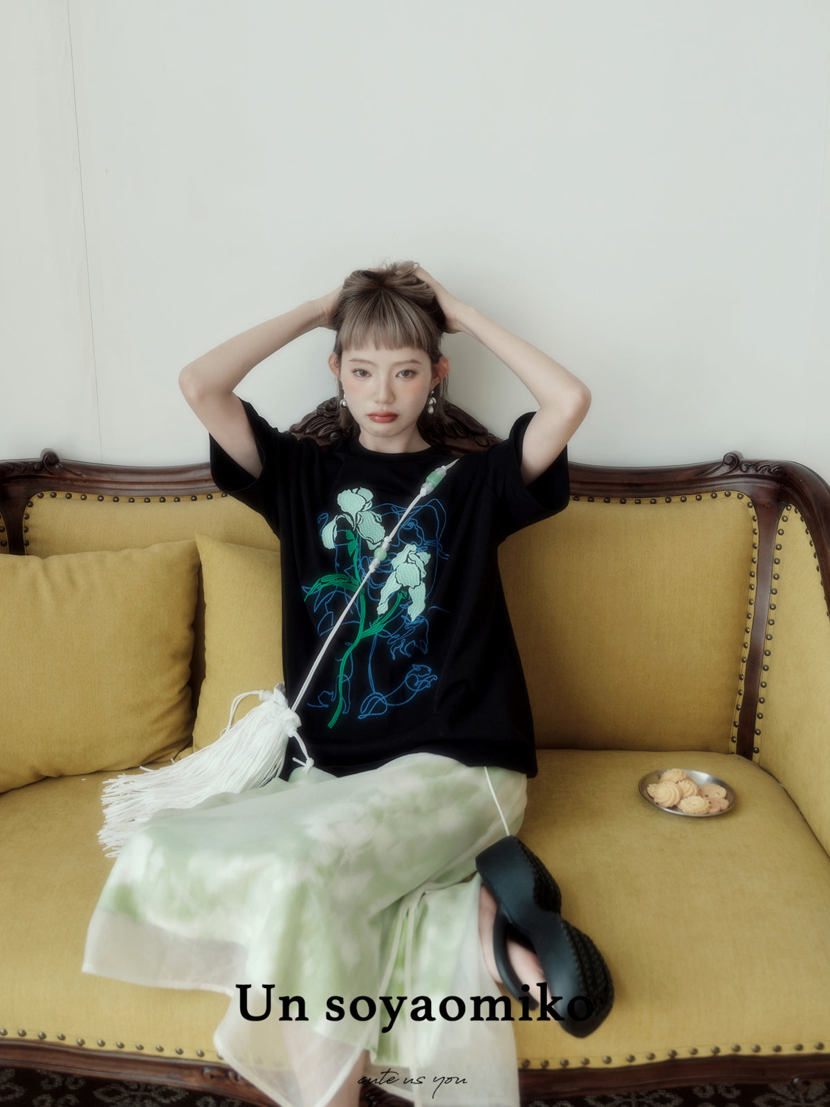 Floral-Embroidered Relaxed Fit T-Shirt