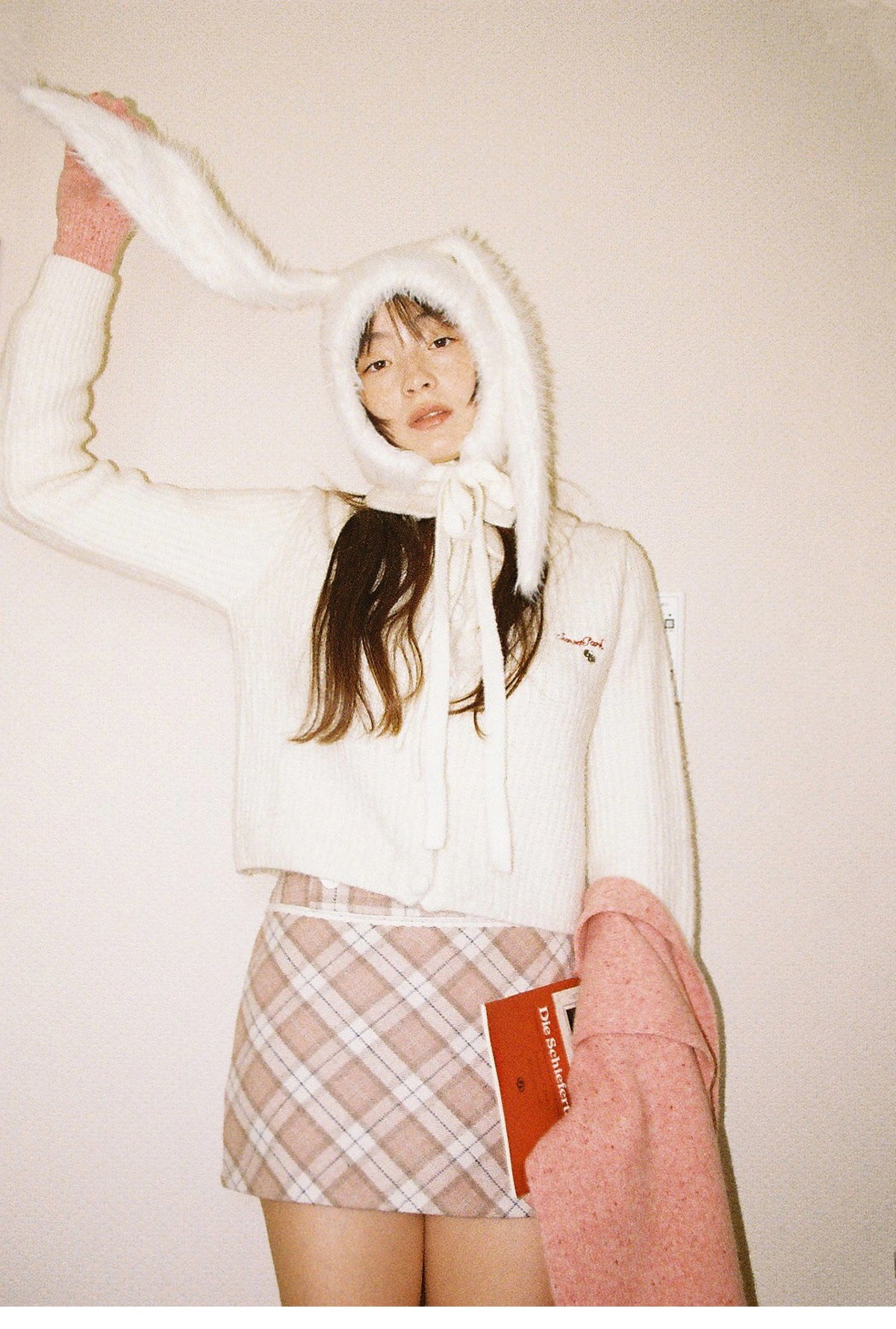 Peter Pan Collar Shirt-Like Knitted Top