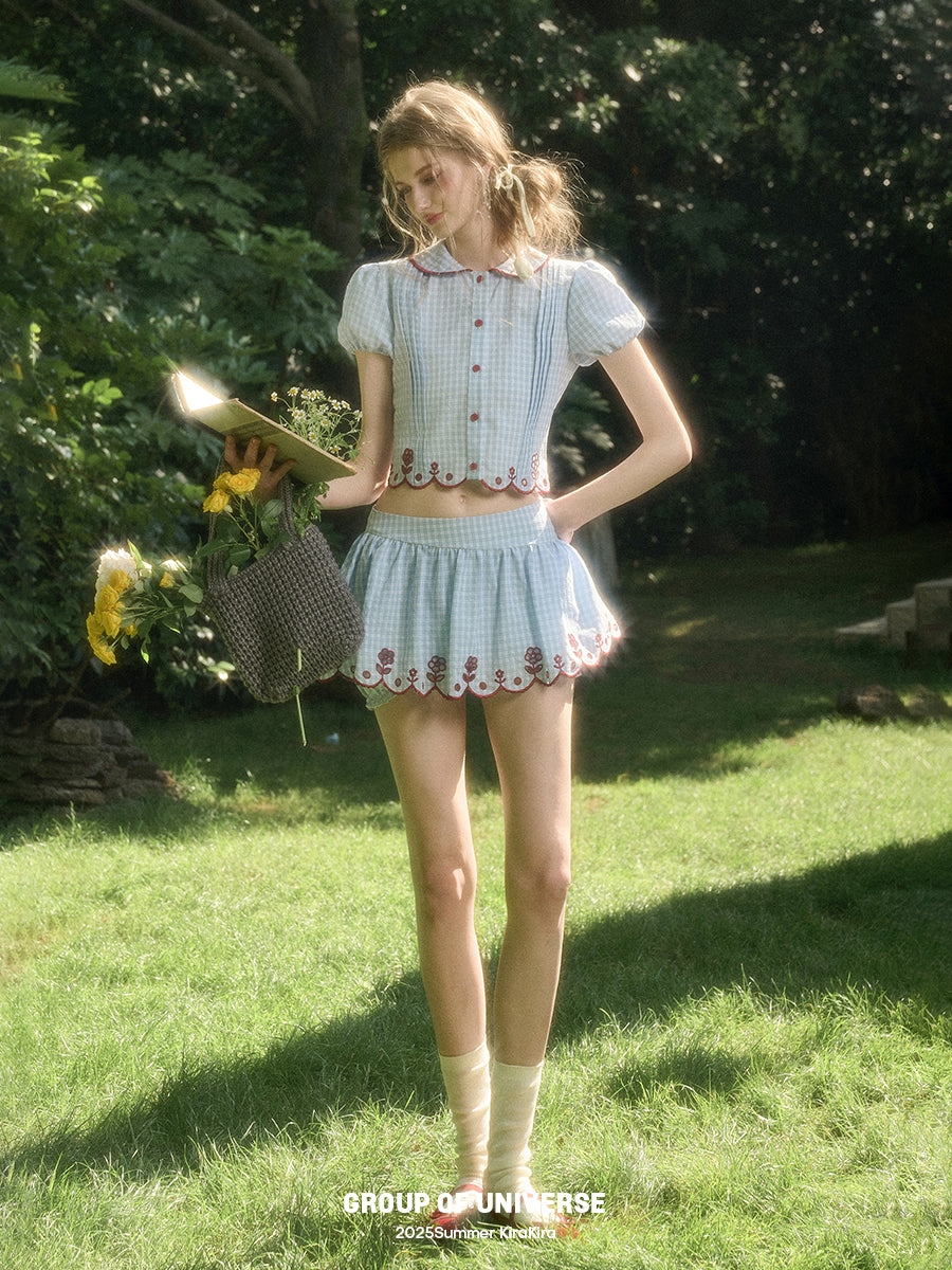 Scalloped Floral Gingham Two-Tone Set-Up