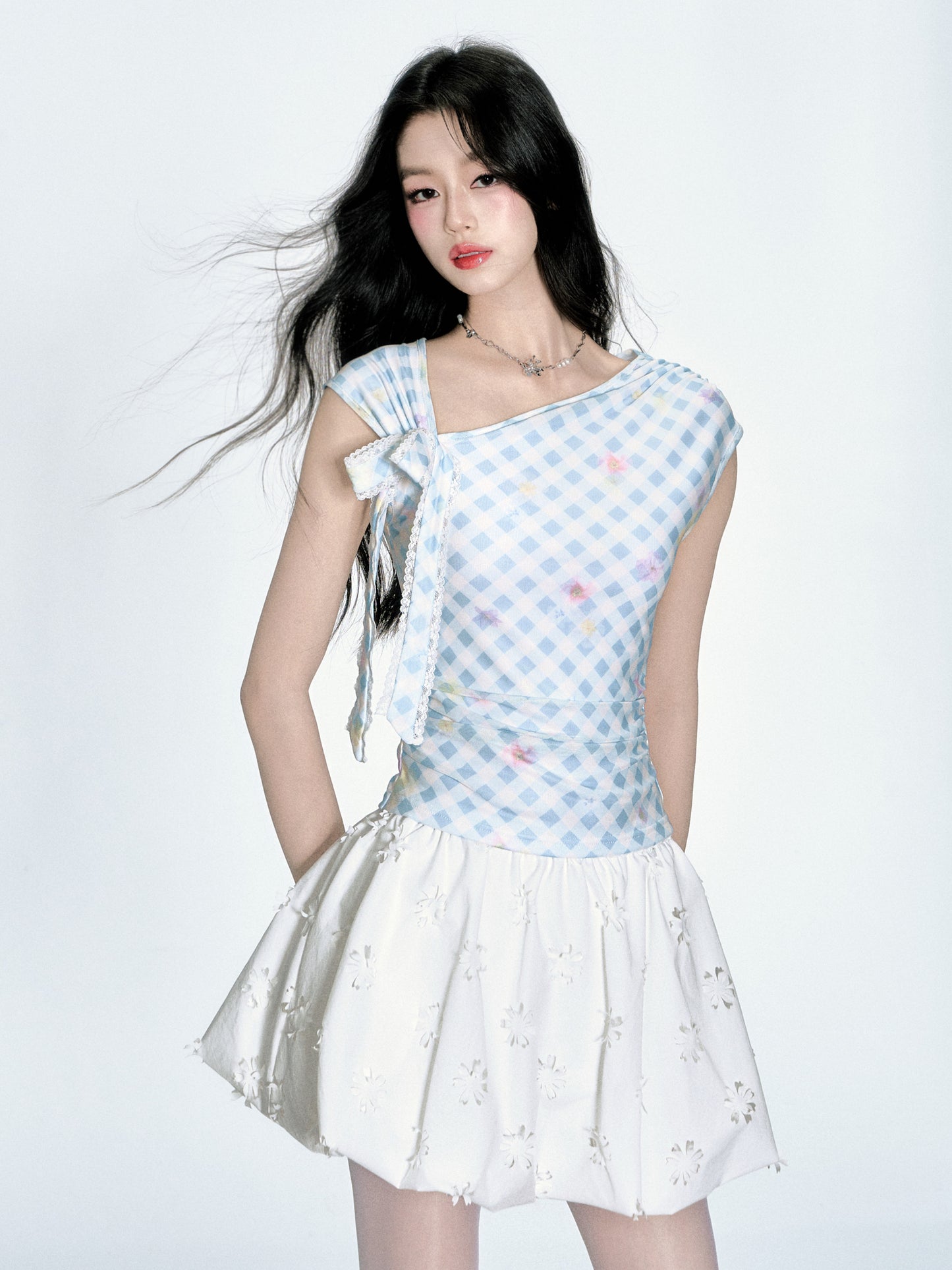 Asymmetric Shoulder Floral Gingham Fitted Top