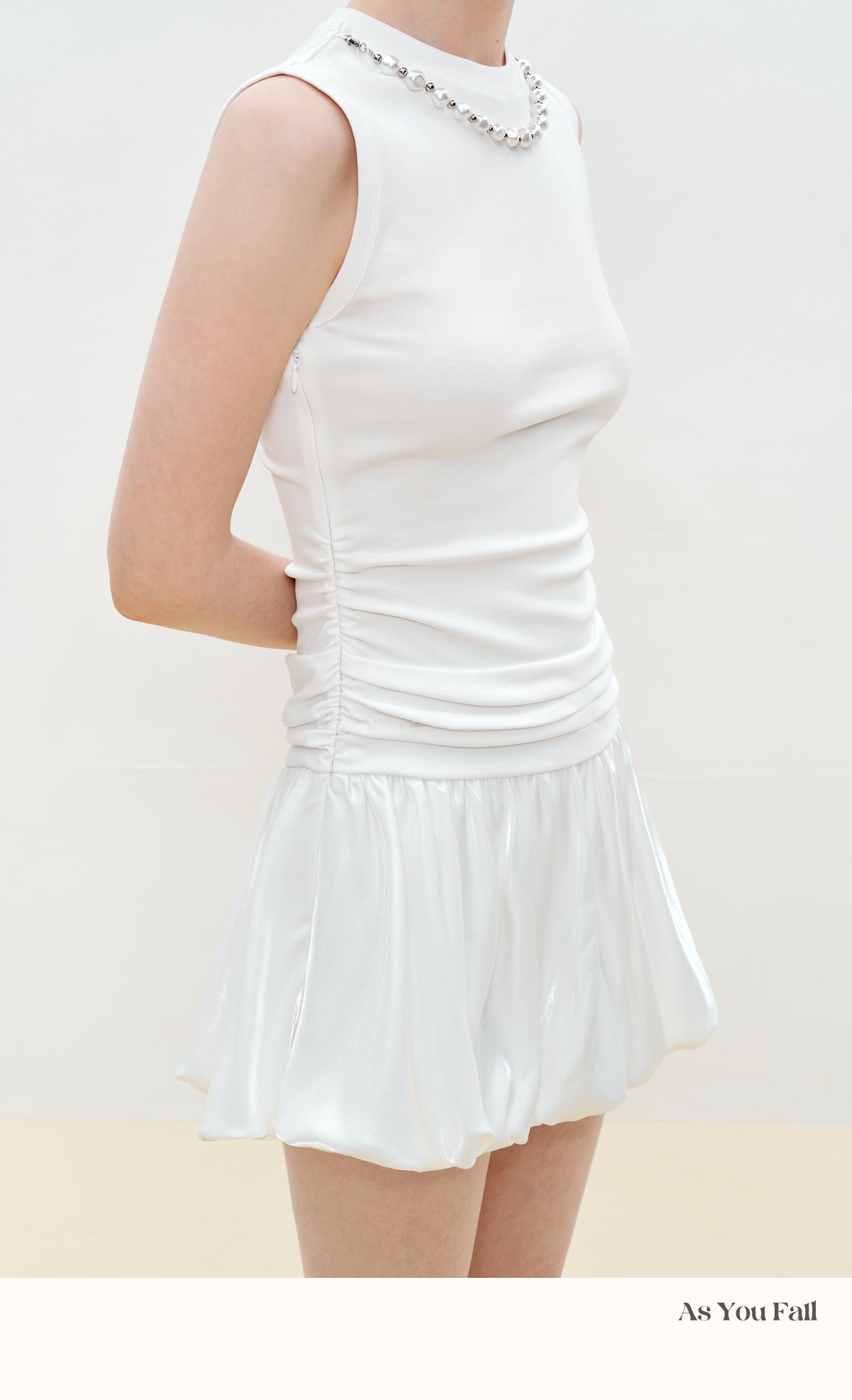 Sleeveless Bubble Dress With Pearl Bead Necklace