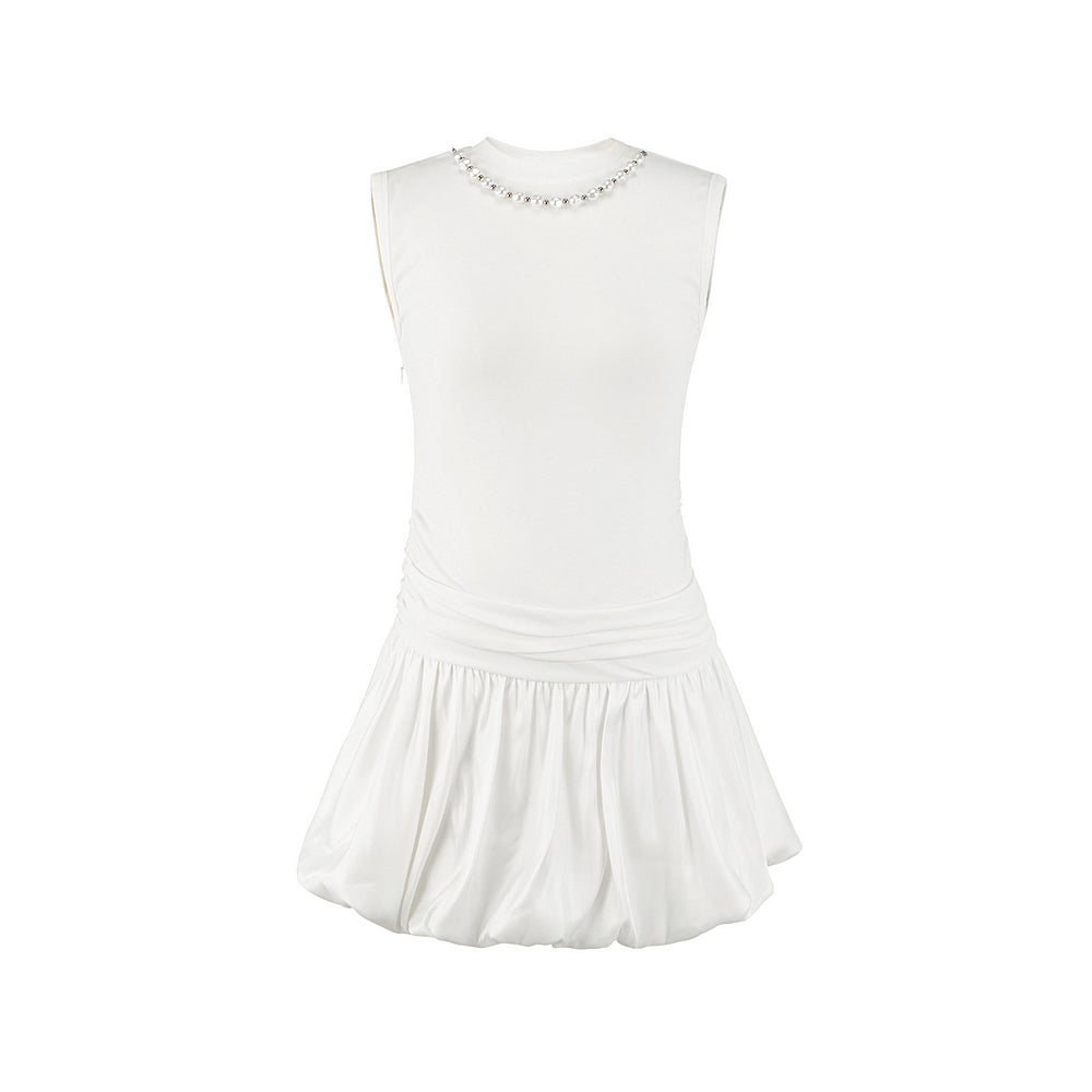 Sleeveless Bubble Dress With Pearl Bead Necklace