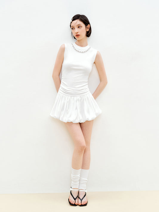 Sleeveless Bubble Dress With Pearl Bead Necklace