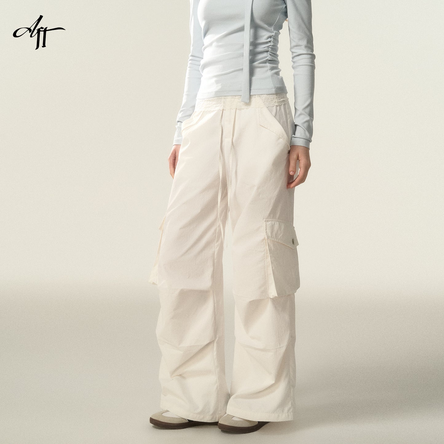 Wide-Leg Fast-Dry Cargo Pants With Utility Pockets