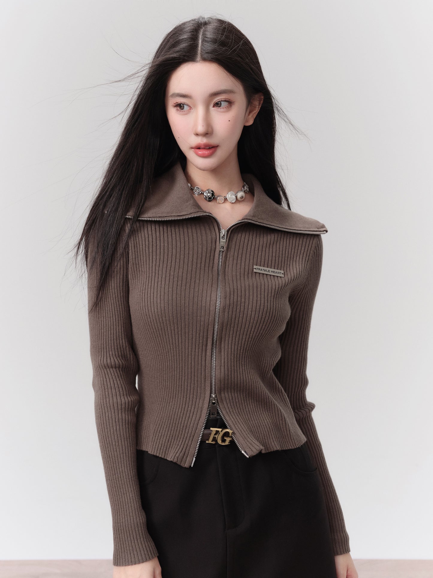 Rib Knit Top With Double Zipper