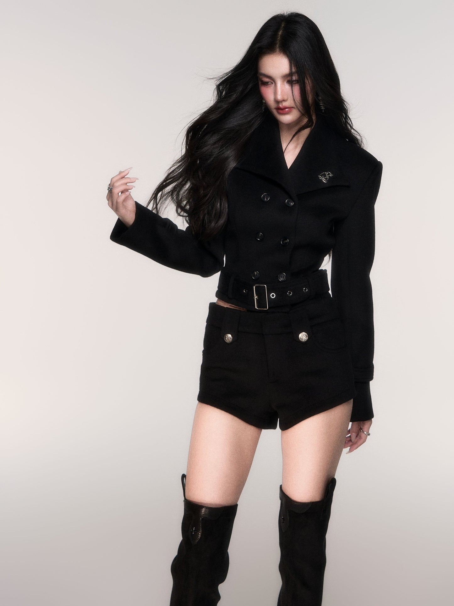 Slim-Fit Jacket With Detachable Hem