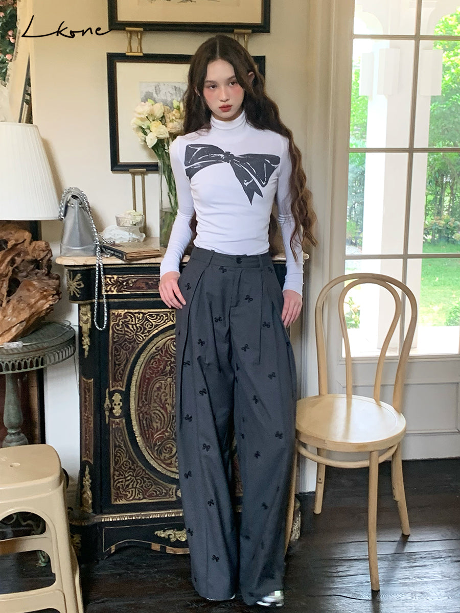 Bow Print Fitted Roll Neck Tee