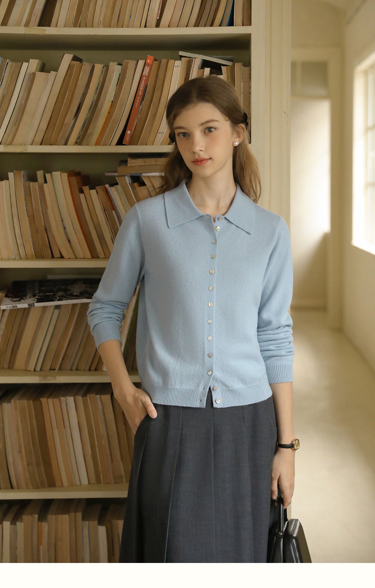 Buttoned Wool Knit Top With Flat Collar