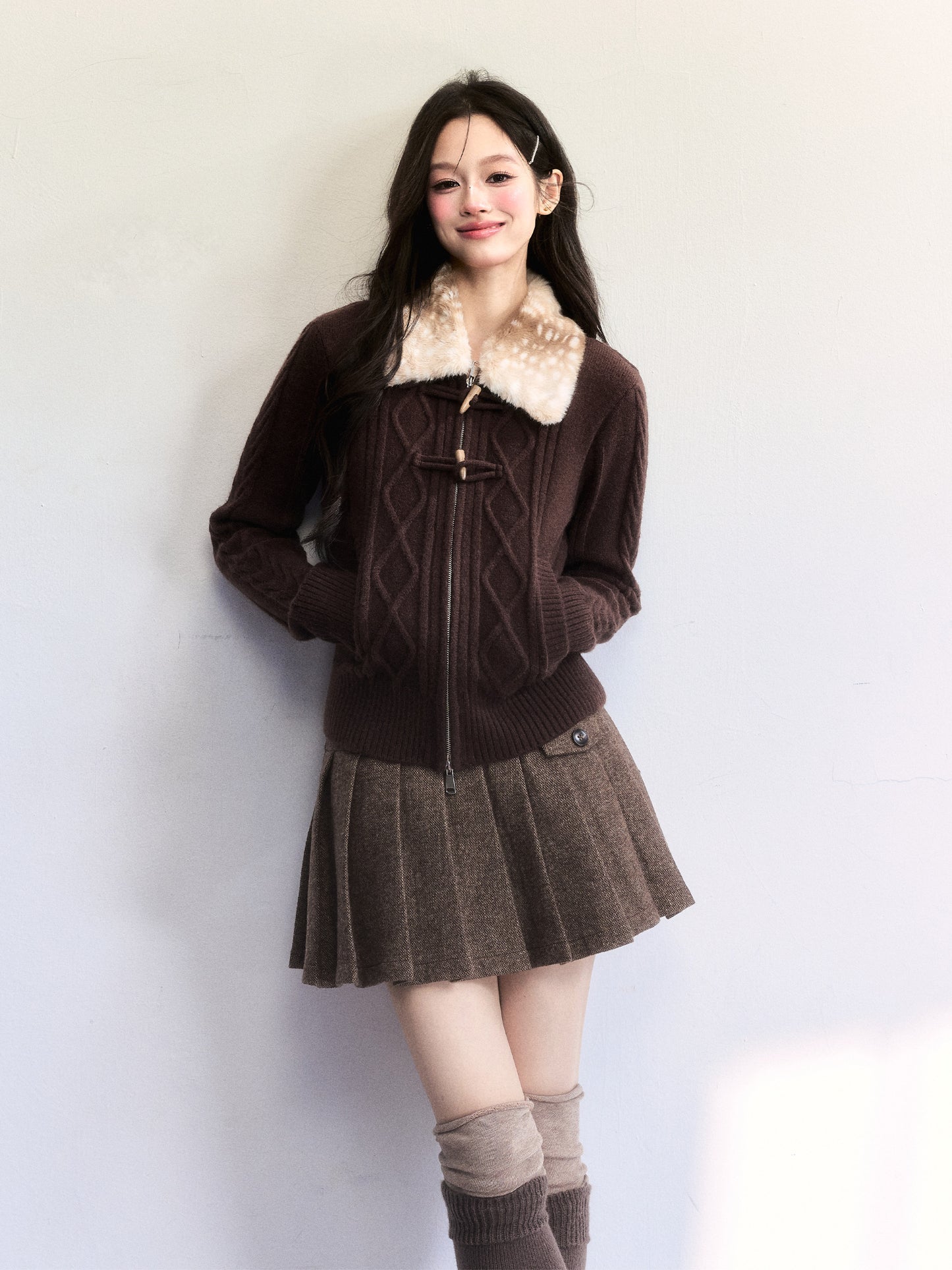 Zip-Up Knit With Fawn Fur Collar