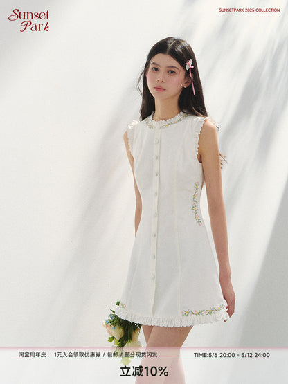 Sleeveless Floral A-Line Dress With Ruffles