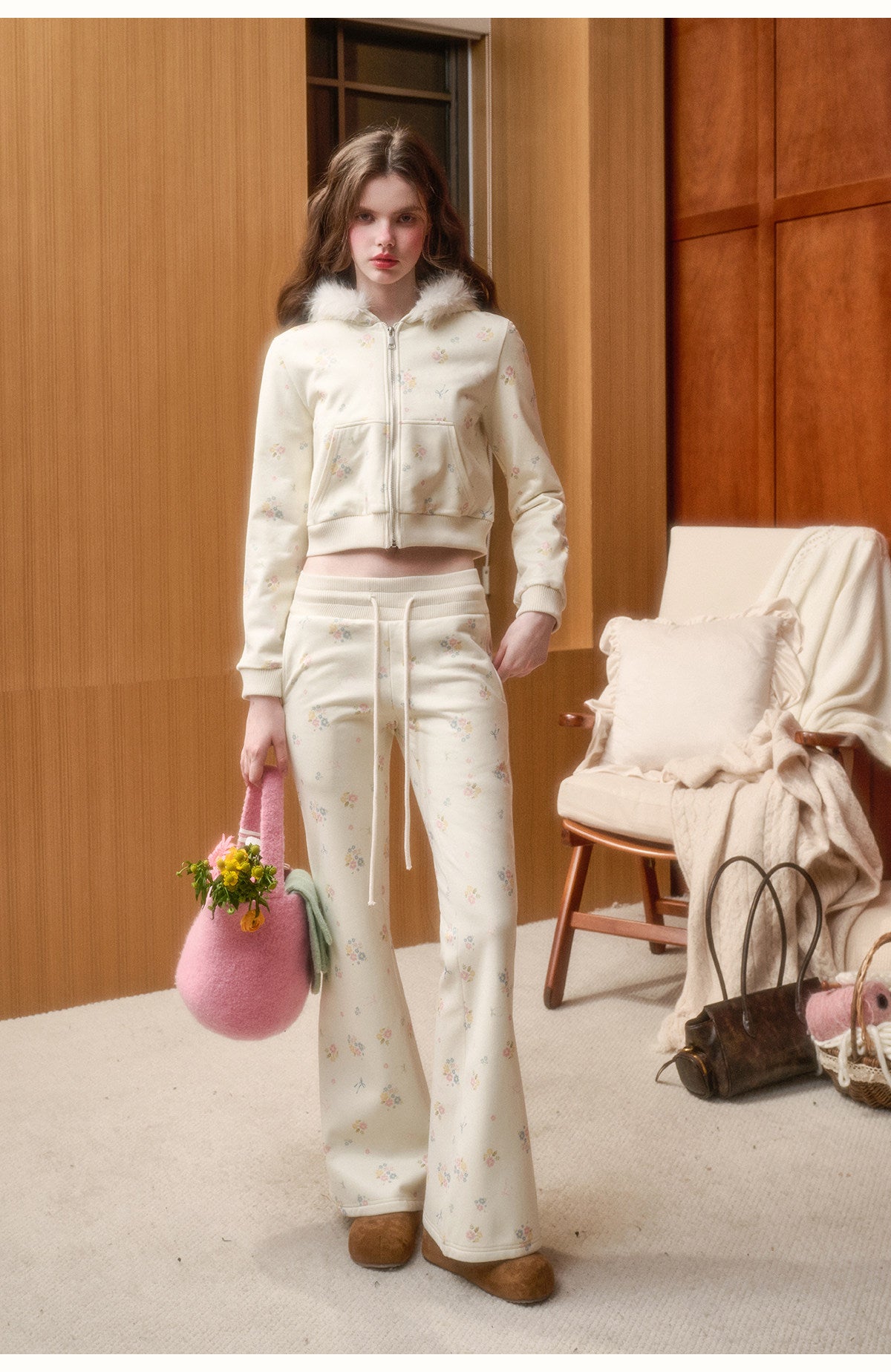 Floral Zip-Up Hoodie with Two Fit Options & Pants