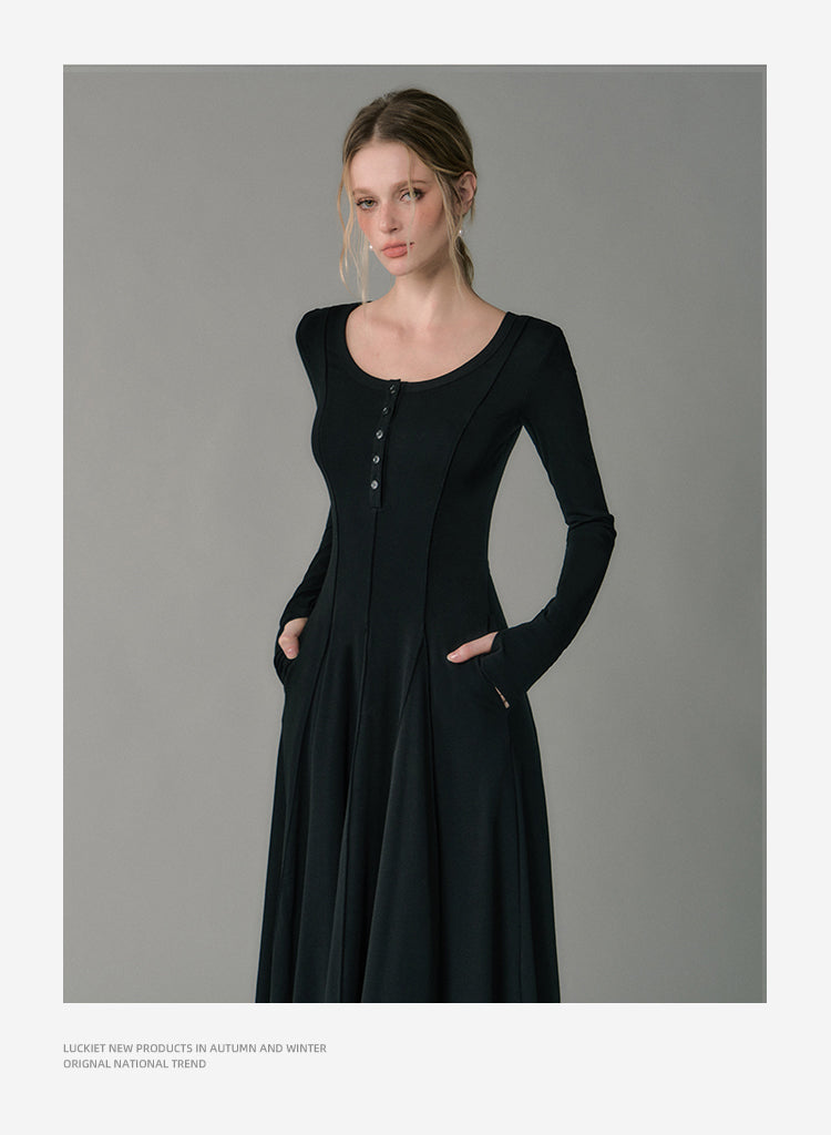 Flowy Scoop Neck Dress With Tuck Detail