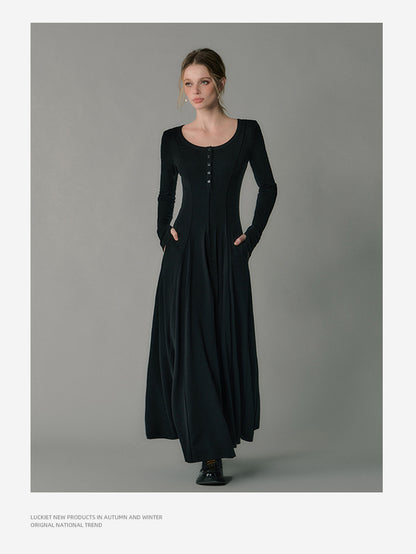 Flowy Scoop Neck Dress With Tuck Detail