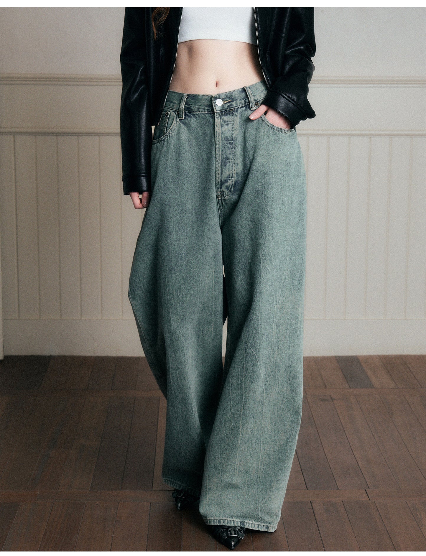 Washed Mid-Rise Wide-Leg Denim Jeans