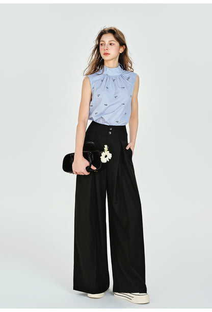 Large Tie Neck Sleeveless Jacquard Embroidered Top