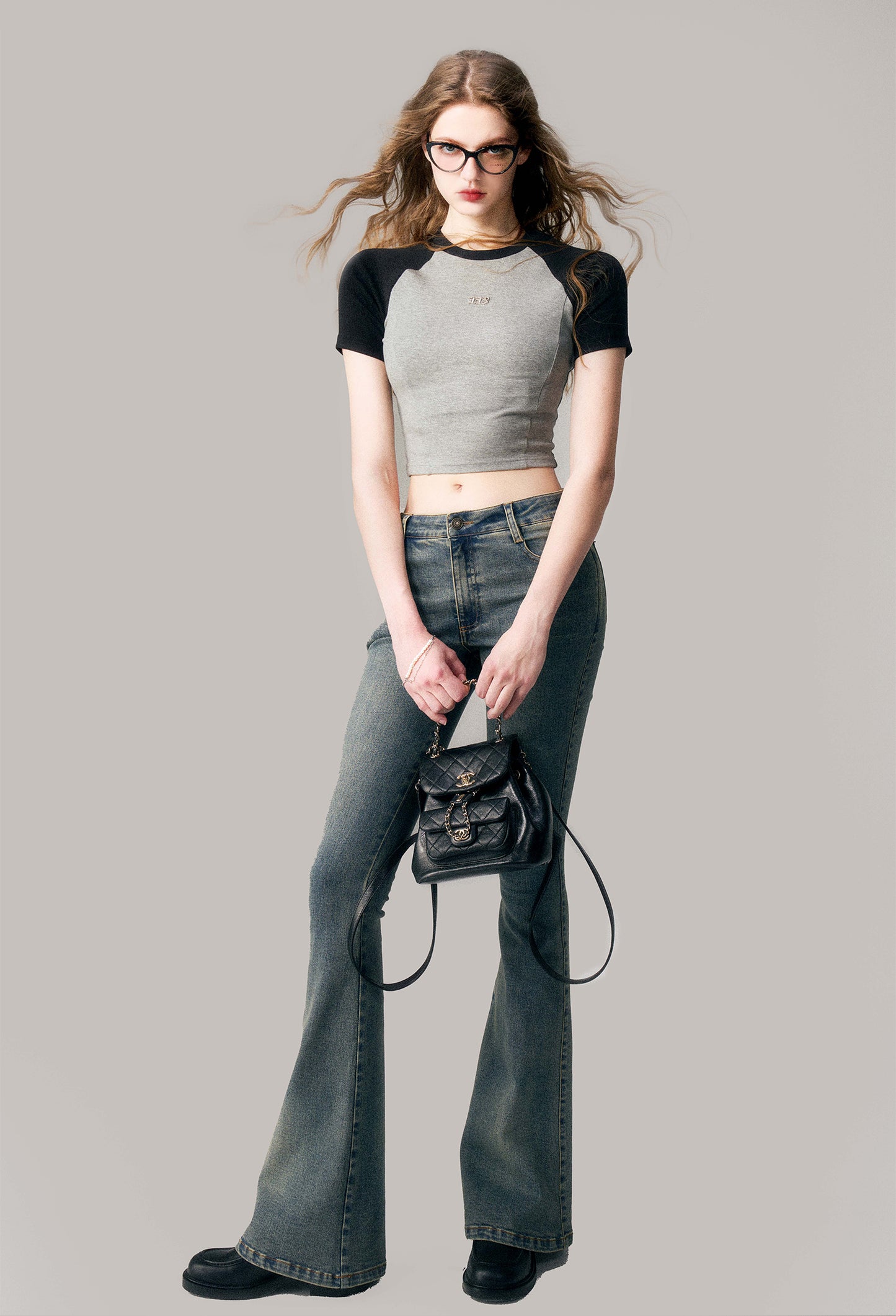 Cropped Raglan Cotton T-Shirt With Charm